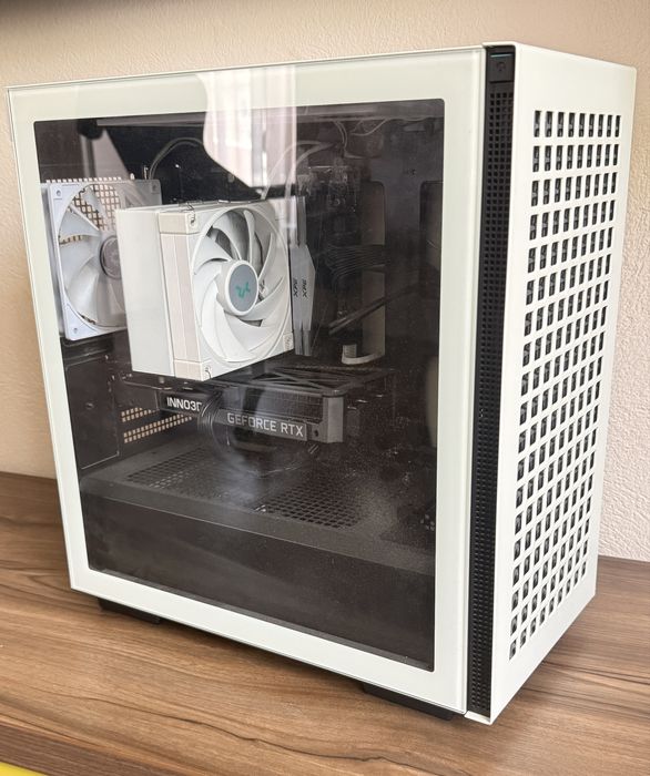 Геймърски Компютър Rtx 3060Ti 16Ram