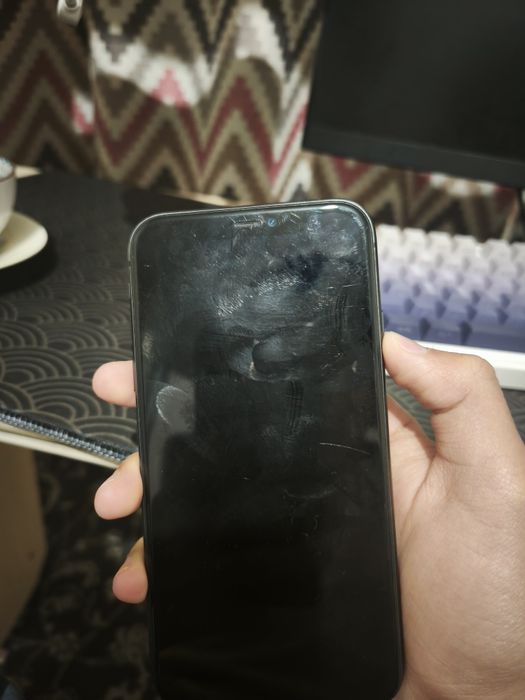 iphone 11 продам