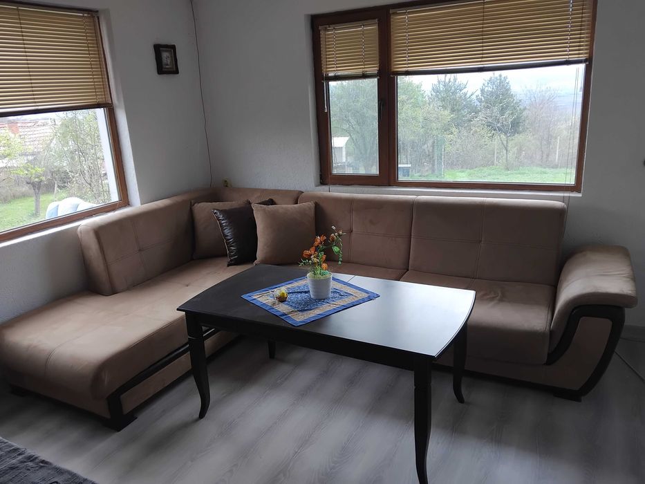 Продава се Къща в Казанлък - 54 кв.м за 926 €/кв.м - Снимка #3