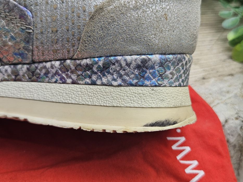 Andrea Sabatini цветни  естествена кожа