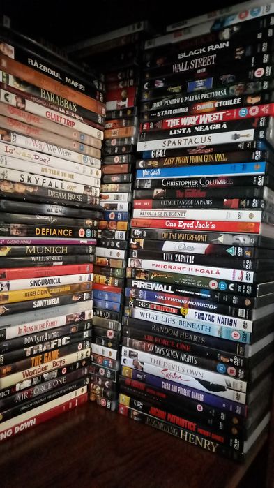 PASTE,FELIATOR ouă multifuncțional,colecție filme raritati,UNICATE