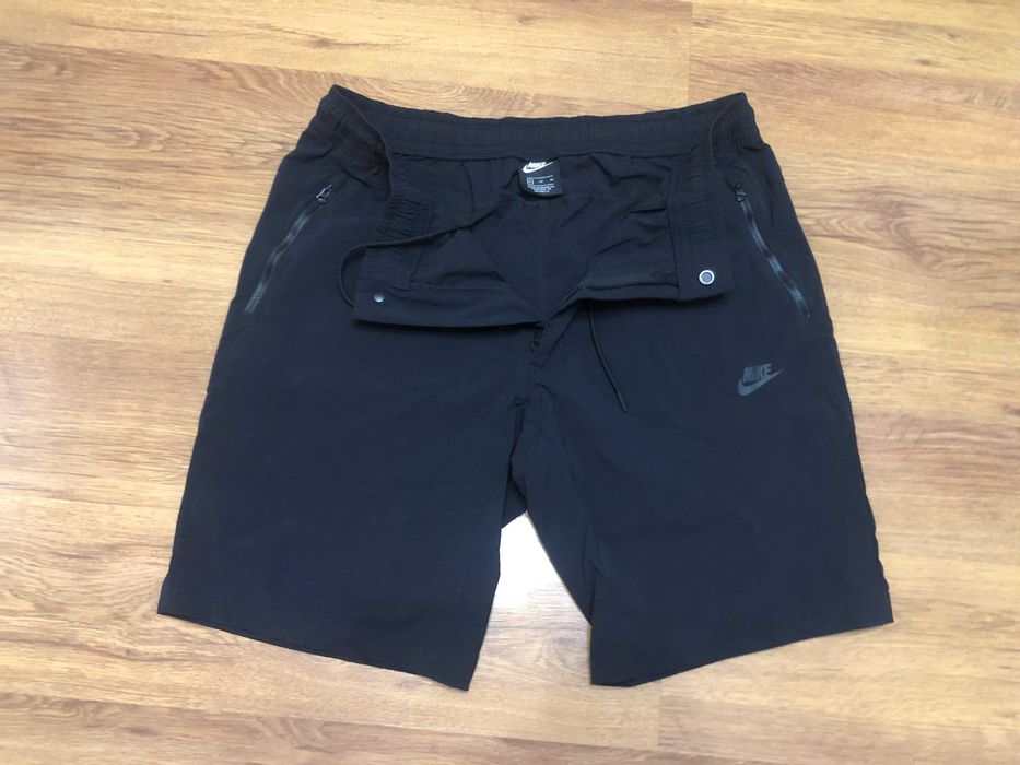 Nike къси панталони XL