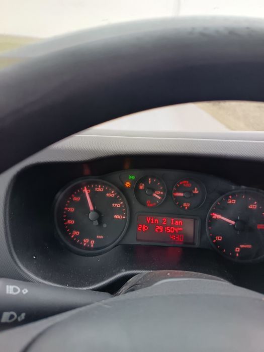 Vând Iveco daily basculabil