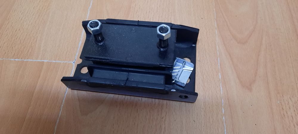 Тампони за скорости на Опел Фронтера А,В