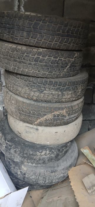 Продам покрышки газели