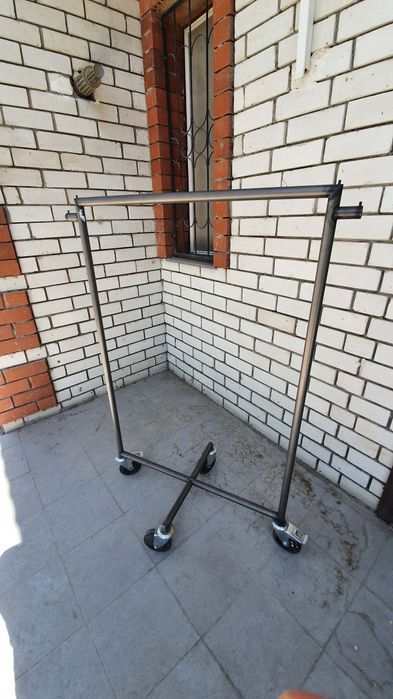 Вешало для одежды