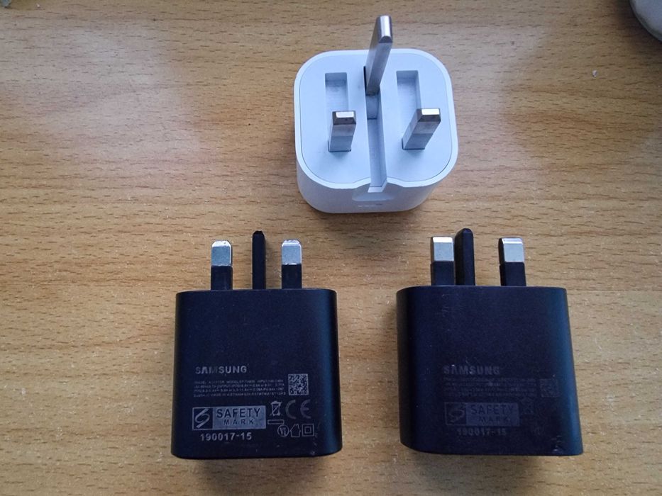 Incarcator/Alimentator original Samsung/iPhone USB type C