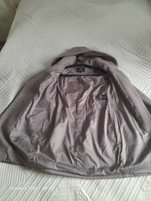 Пальто женское 44 размера