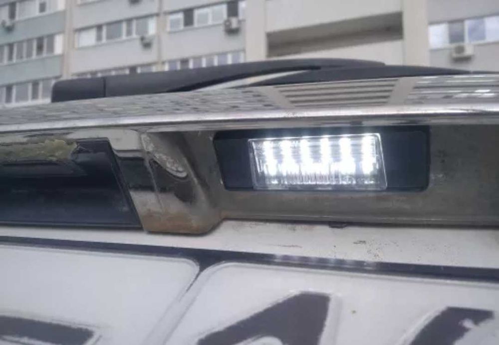 Лед плафони за регистрационния номер за Нисан Nissan led plafoni nomer