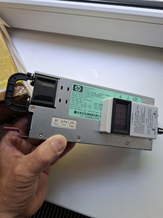 Vînd încărcătoare 14,6v/40 Ah  și 14,6/100 Ah