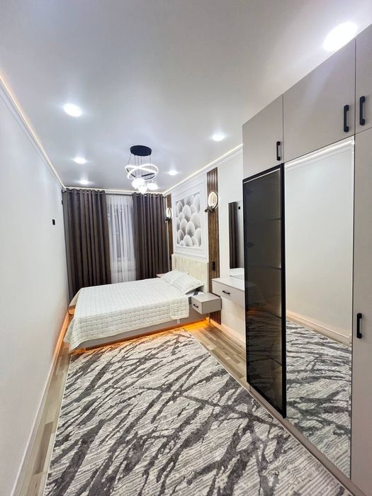 Продам чиланзар 3 .  Двух комнатная.