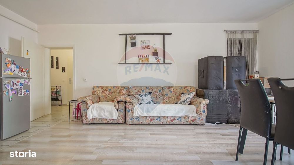 3 Camere || Tractorul || Loc De Parcare || Terasa Si Balcon