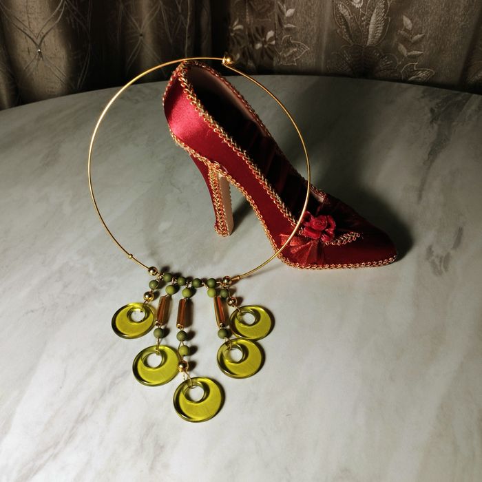 Стильные Колье Италия