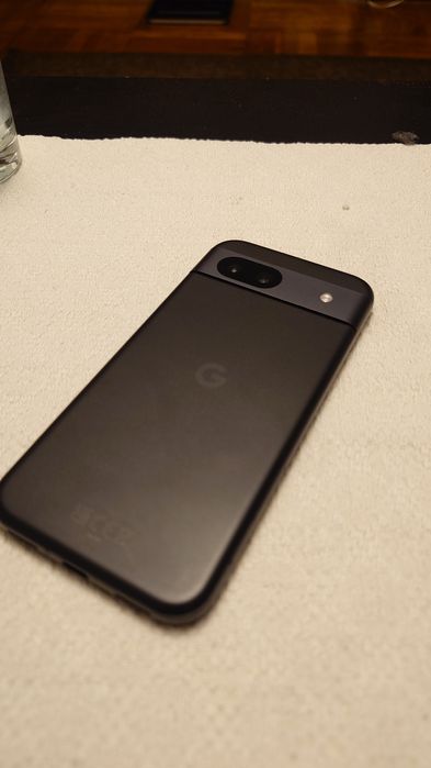 Google Pixel 8a impecabil