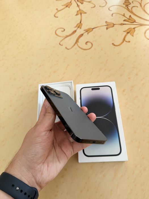 iPhone 14 Pro Max 256Gb - В отличном состоянии