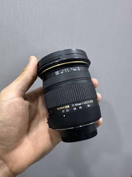 Nikon obektiv 17-55mm