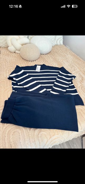 Set pantaloni si bluza, marimea L