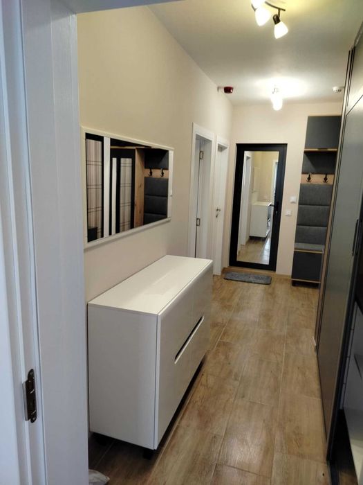 Дава се под наем Тристаен апартамент в Варна, Младост 1 - 100 кв.м за 816 € - Снимка #16