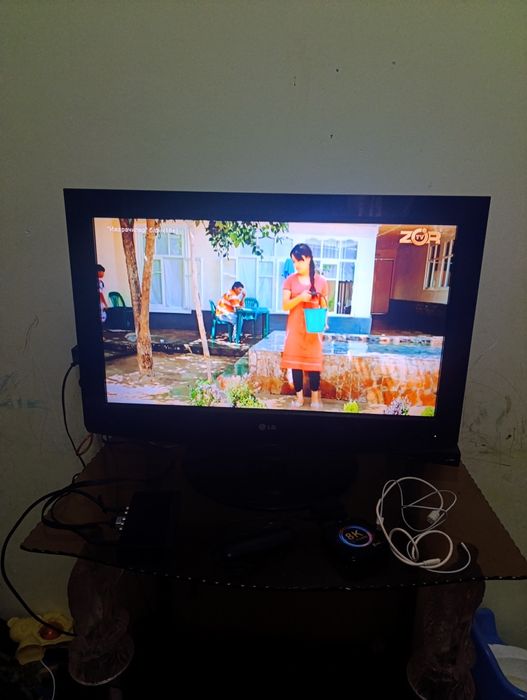 Lg televizor sotiladi