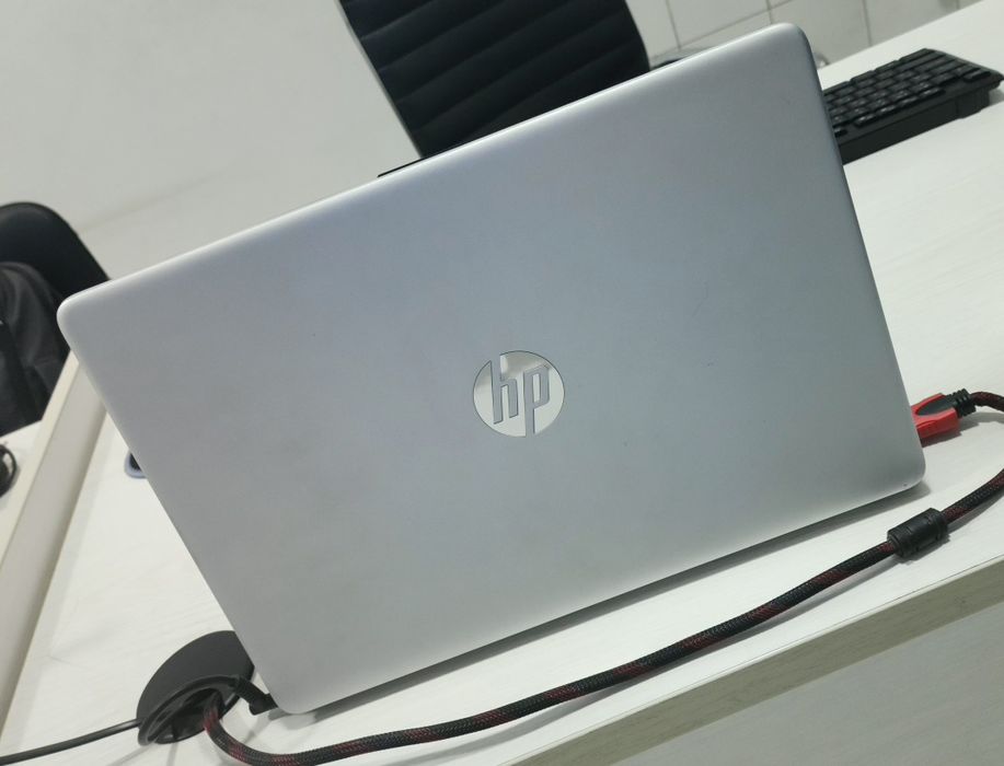 Hp Noutbook core i5 video kartali