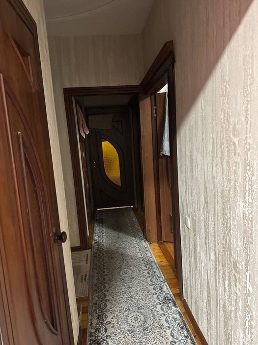 Юнусабад 9 квартал. Продается квартира 3/2/5