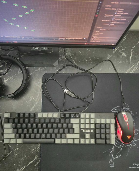 Mehanichesky Klaviatura Mishka sotiladi 300 ming B/U