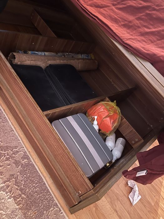 Сатылады 10мың теңге