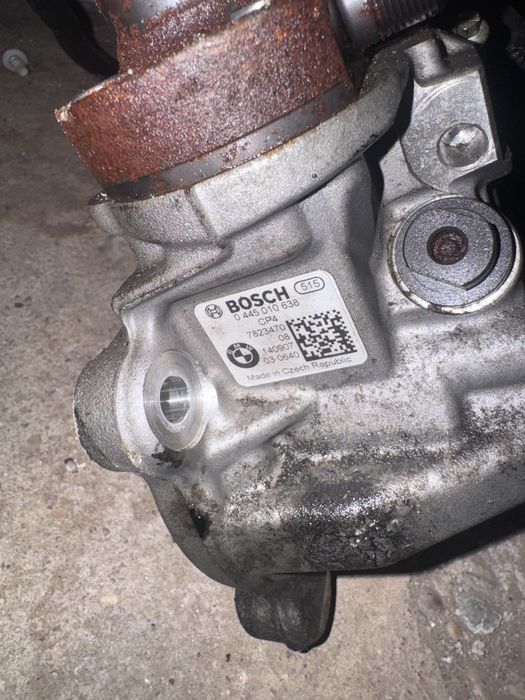Kit injecție n57d30B 313 CP 144.000 km (Pompa 782347008 , injectoare 7823461 , rampă 780542302)