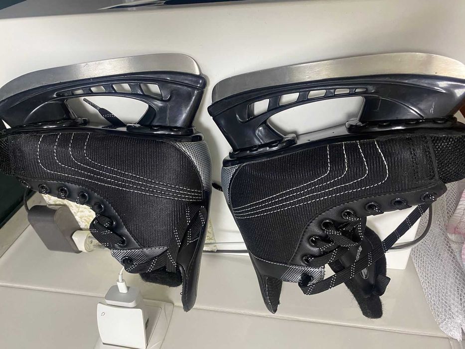 Коньки детские, размер 34