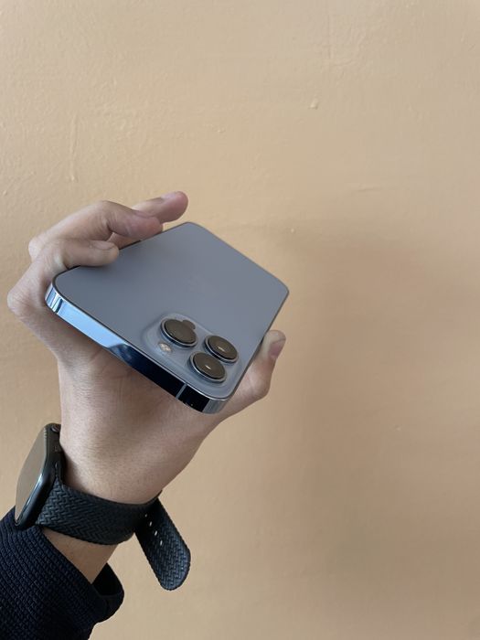 Продается айфон 13про макс