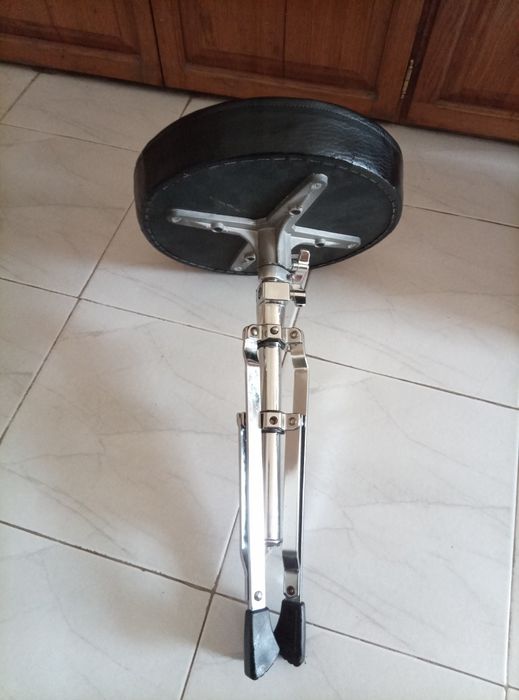 Табуретка сгъваема