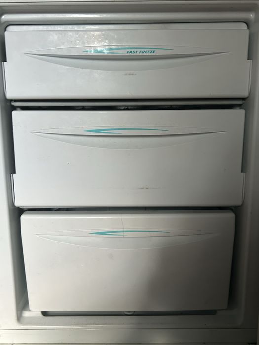 Срочно продам холодильник!