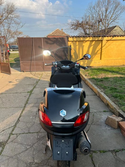 Piaggio mp3 300cc