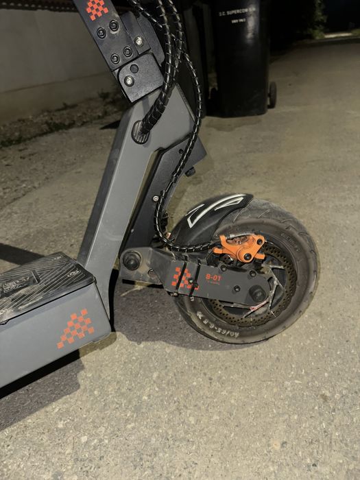 Vand Kukirin G4 fara defecte ca si noua