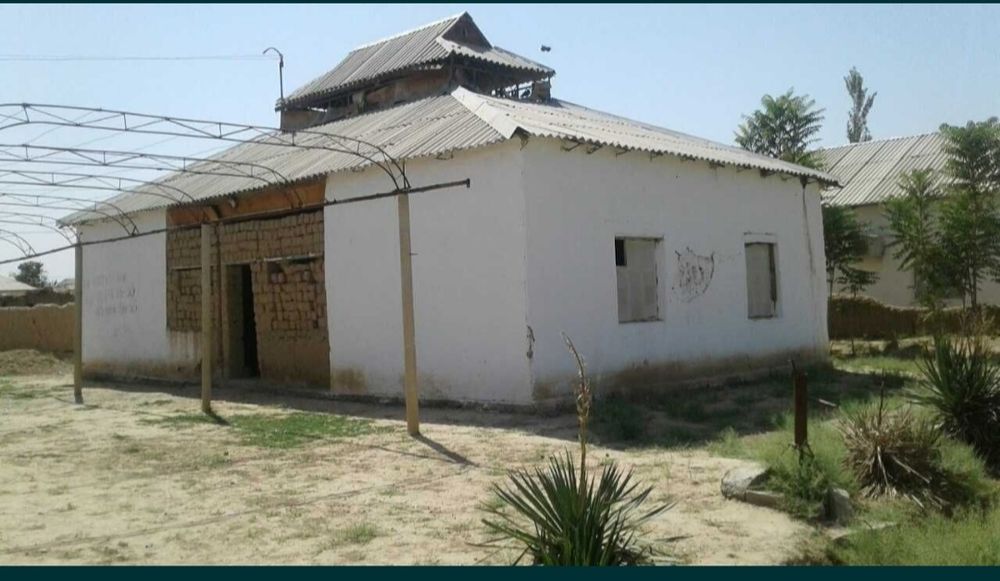 Уй сотилади срочно