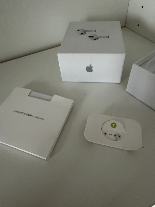 Airpods 3 pro фабрично запечатани