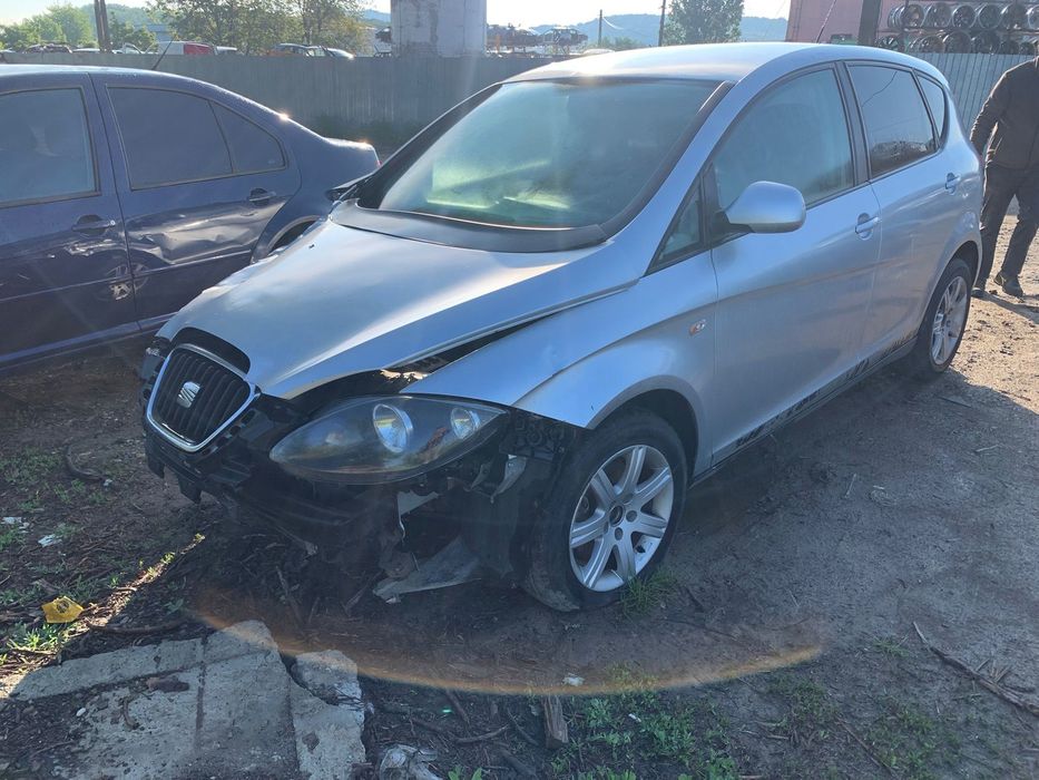 Broasca haion 5p0827505f Seat Altea 1 XL (2006 - 2009) 1.6 tdi CAYC CAYC