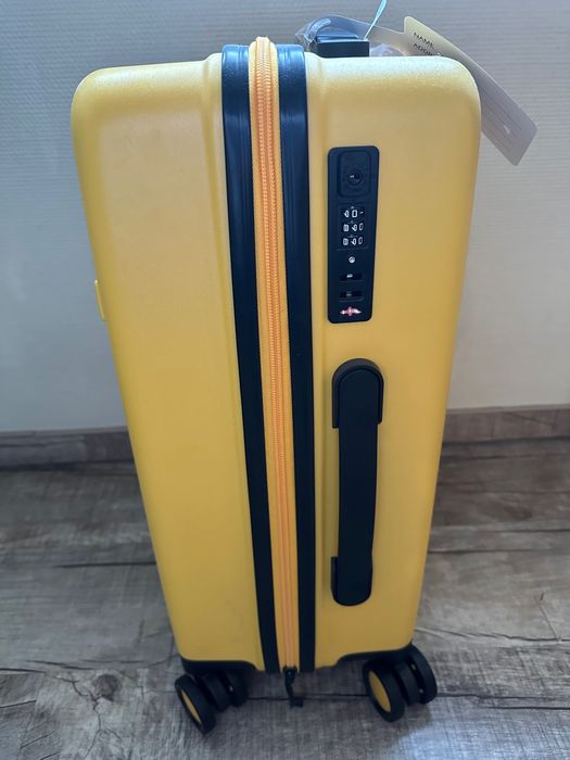 Troller material rigid ABS, branduit McDonalds