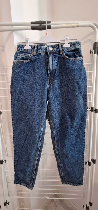 Blugi dama, diferite modele si marimi