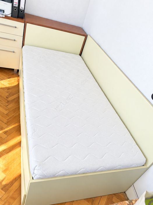 Мебели за дома и офиса