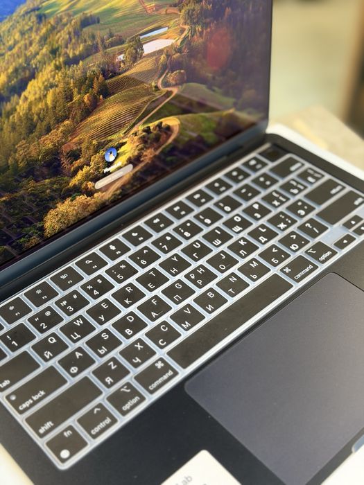 MacBook Air M2 / PhoneLab