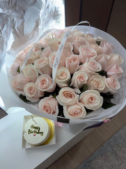 Продам букет от Desso 51шт