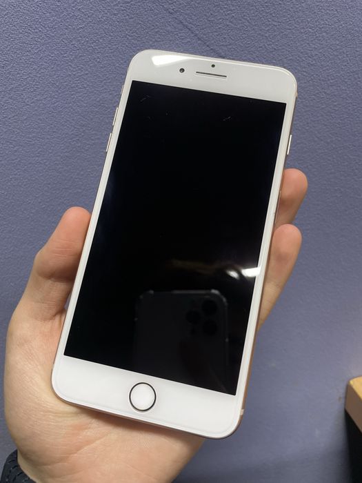 Продам Iphone 8 Pluse