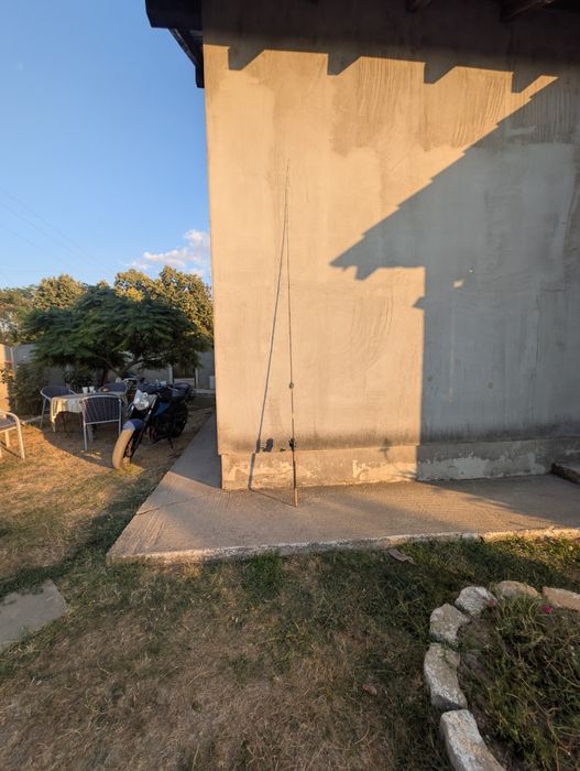 Vând laseta cu compleată cu montura