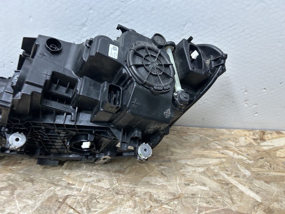 Far faruri bmw G30 G31 seria 5 full led adaptiv 2017-2020