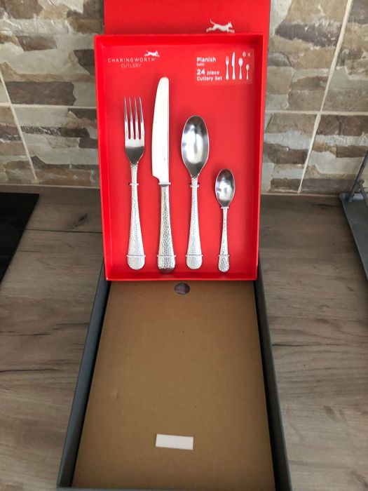 Комплект за хранене CHARINGWORTH CUTLERY