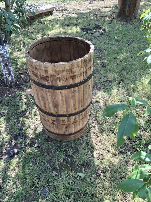 Butoi din lemn pentru decor