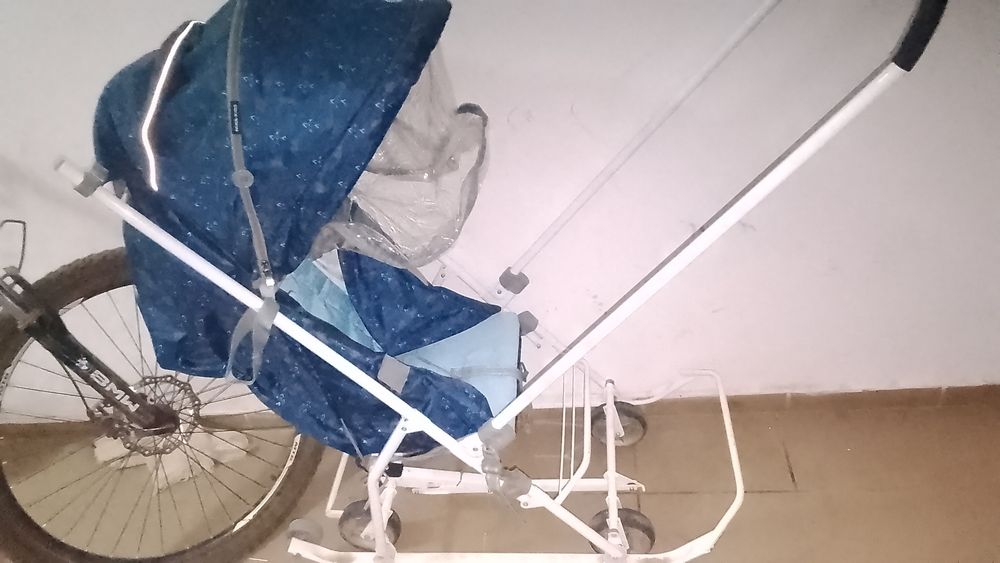 Продам Санки почти новый