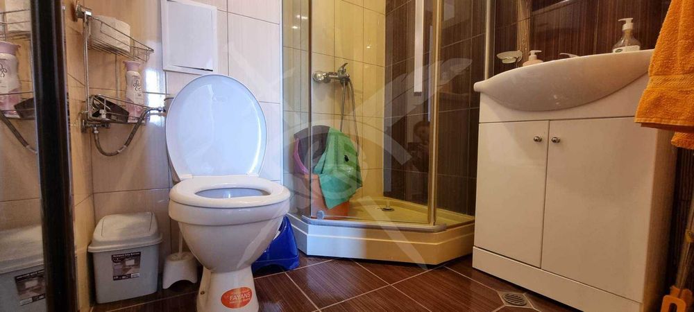 Тристаен апартамент в Елените, Бургас