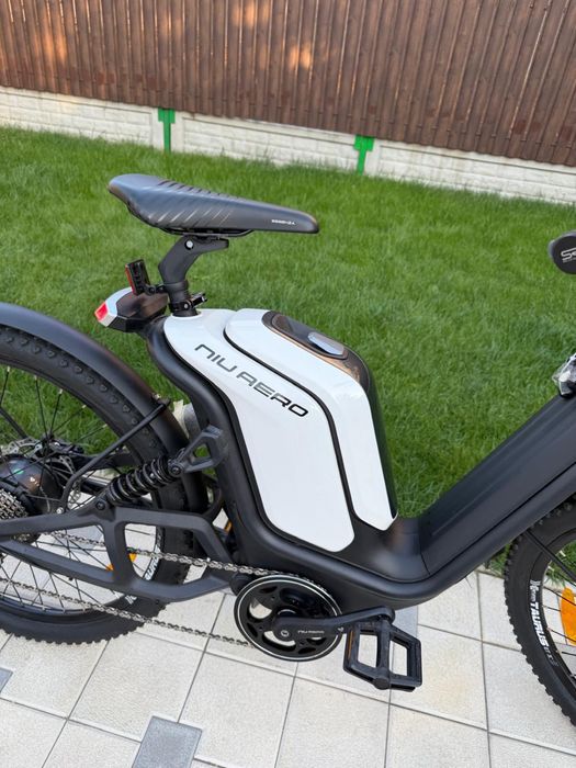 Bicicleta electrica Niu Aero Nou nouta